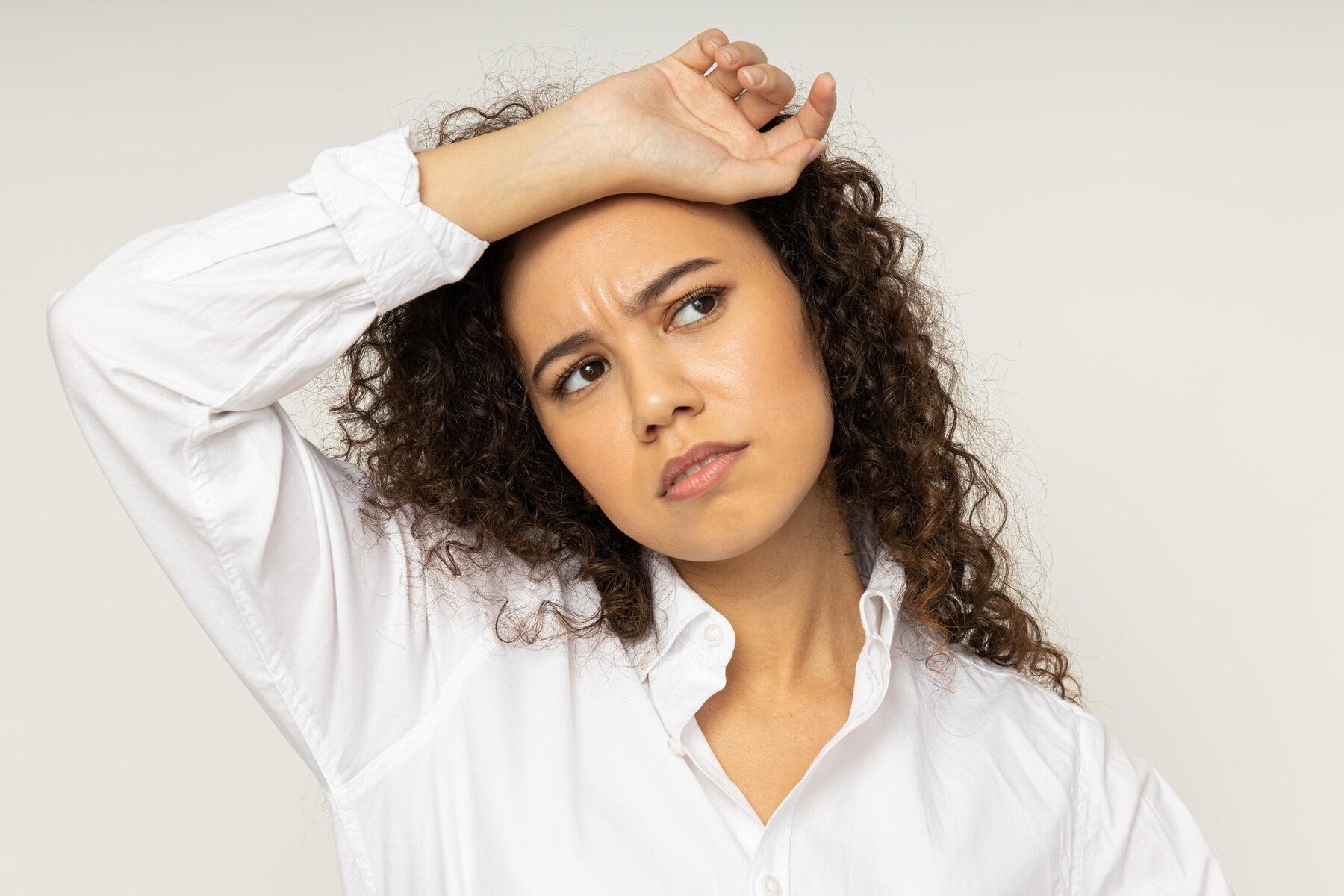 Navigating Hair Loss in Women: Causes and Solutions